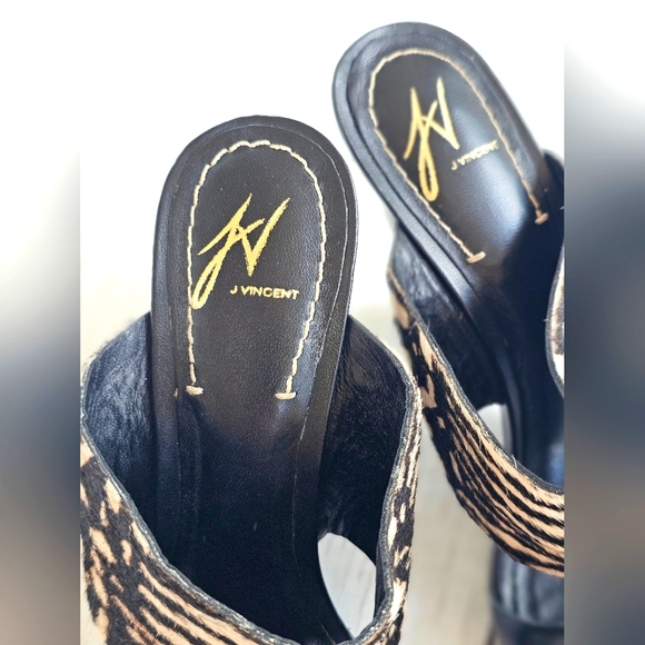 Vintage J Vincent Zebra Fur Black Leather Slip on Strappy Heels Sandals Size 9M - Picture 4 of 13